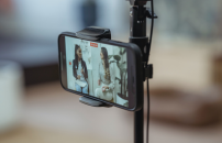 video smartphone pexels-george-milton-6953836.jpg - image gratuite PIXABAY